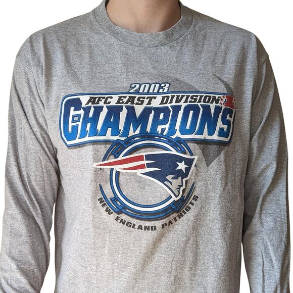 Vintage New England Patriots 2003 AFC East Champions NFL Long Sleeve Shirt Large - Picture 2 of 4